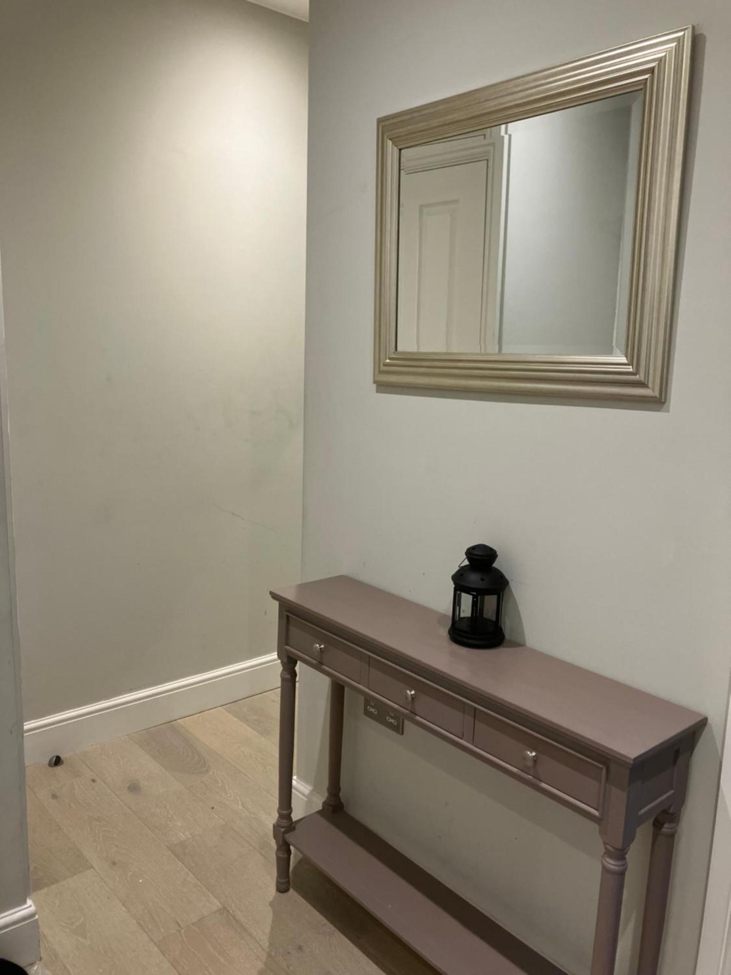Brilliant 2 Bed Apartment - Spacious, Central & Well-Connected Londres Exterior foto